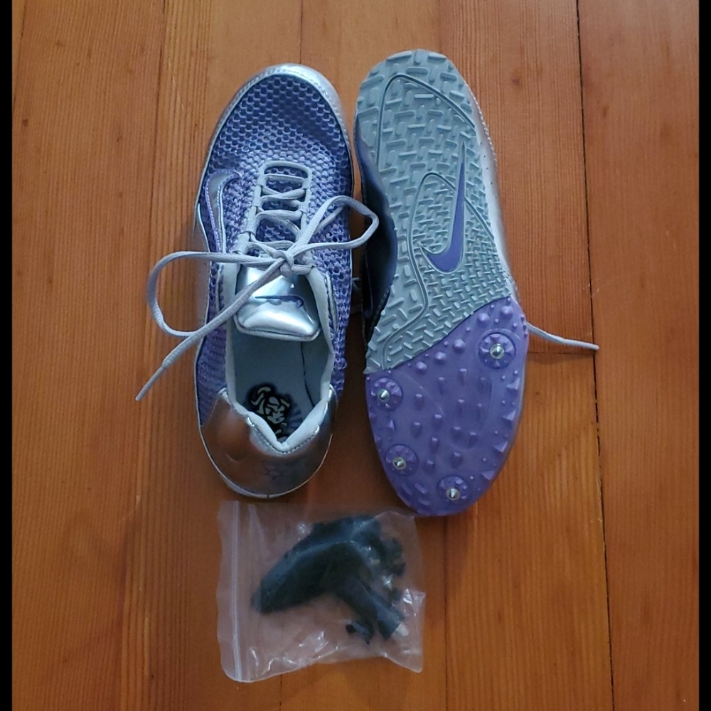 Track spike shoes